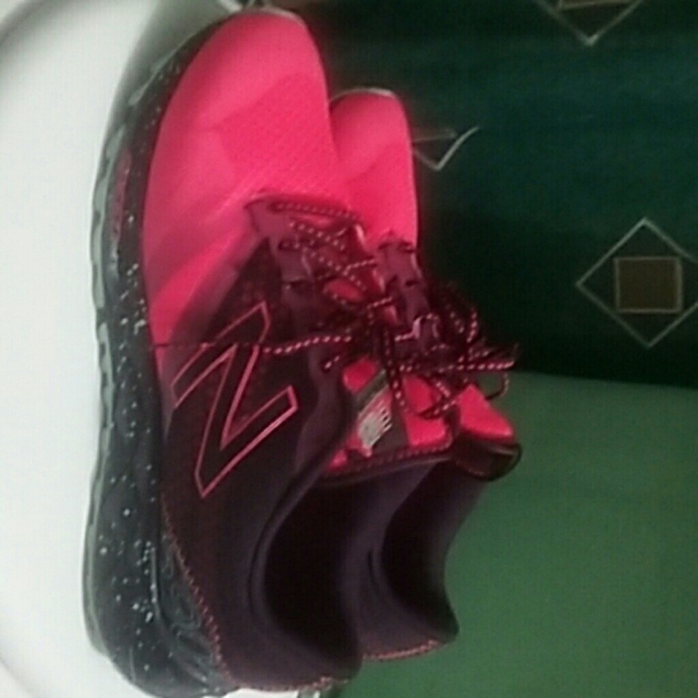 New balance gymshoes